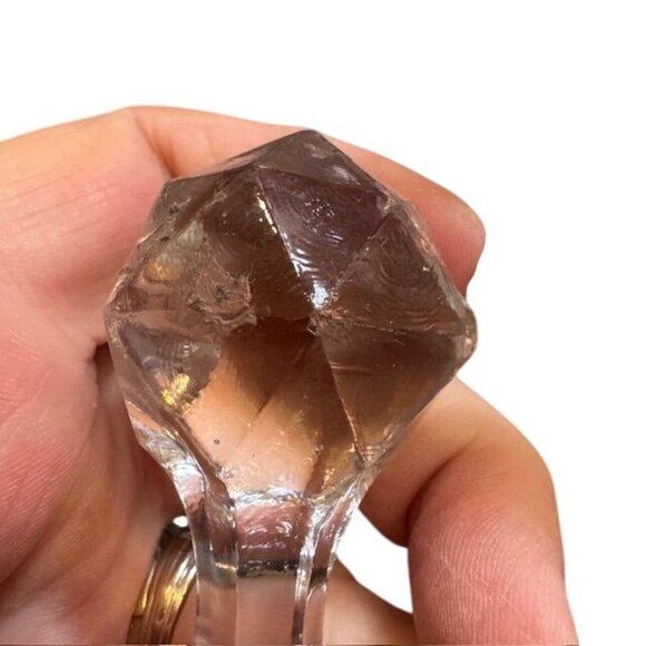 Vintage Diamond-Cut Glass Cruet With Stopper - Picture 7 of 10